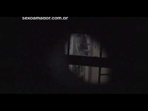 ❤️ Faigheann Blondie fístapáil rúnda ag voyeur comharsanachta i bhfolach taobh thiar de brící cuasach ☑  Porn  ag ga.redporn-tv.ru ❌